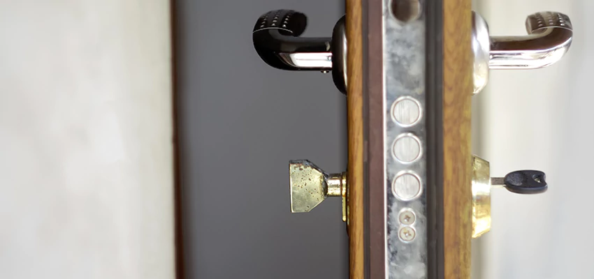 Holiday Emergency Locksmith in Bolingbrook, Illinois